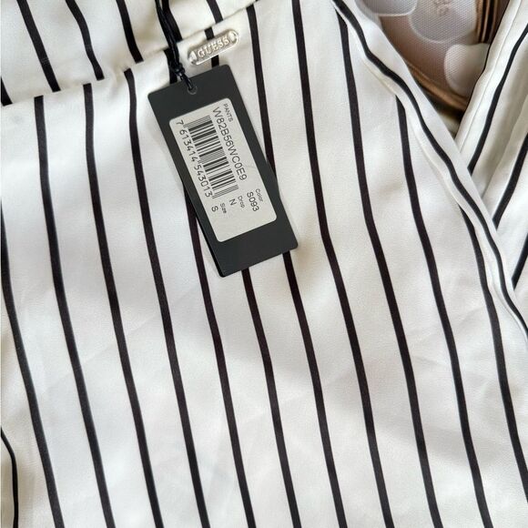 Guess casual striped pants size small - Picture 7 of 7